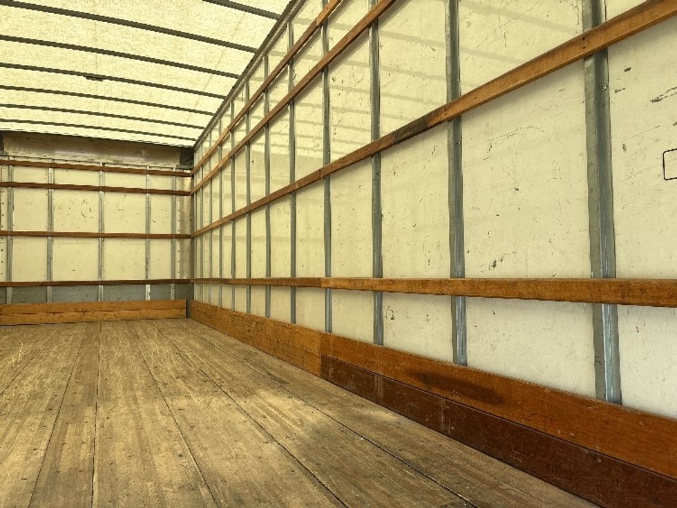 Medium Duty Box Truck-Light and Medium Duty Trucks-International-2022-MV607-Mebane-NC-320,874\n\t\tmiles-$ 26,250 - Image 11