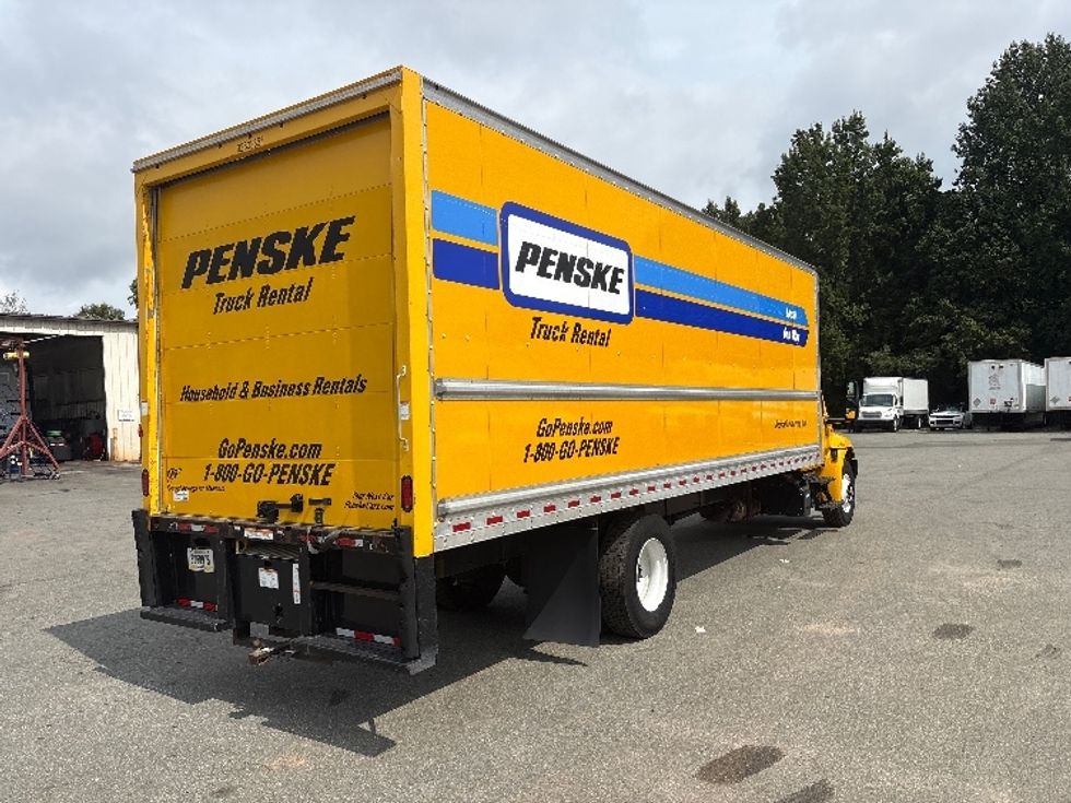 Medium Duty Box Truck-Light and Medium Duty Trucks-International-2022-MV607-Mebane-NC-320,874\n\t\tmiles-$ 26,250 - Image 12