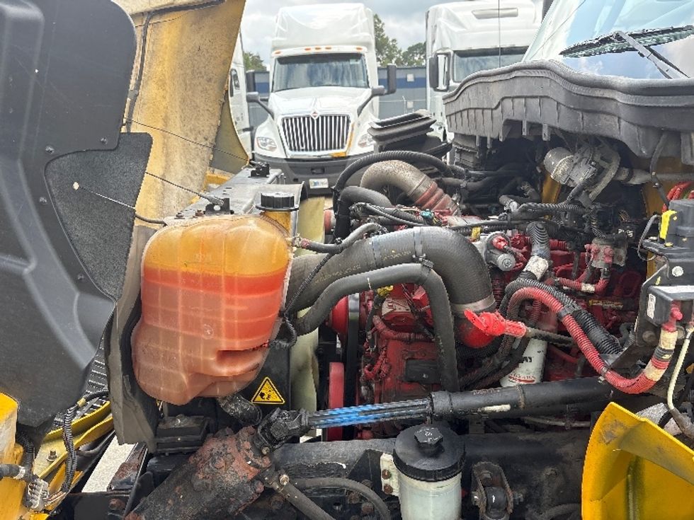 Medium Duty Box Truck-Light and Medium Duty Trucks-International-2022-MV607-Mebane-NC-320,874\n\t\tmiles-$ 26,250 - Image 23