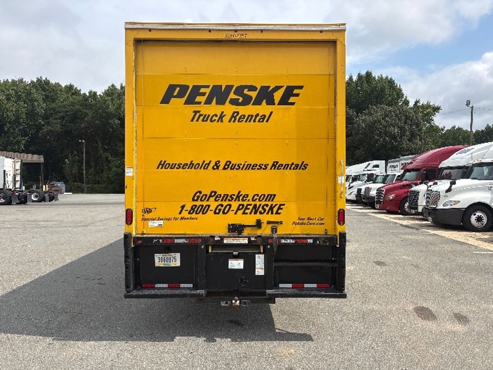 Medium Duty Box Truck-Light and Medium Duty Trucks-International-2022-MV607-Mebane-NC-320,874\n\t\tmiles-$ 26,250 - Image 7