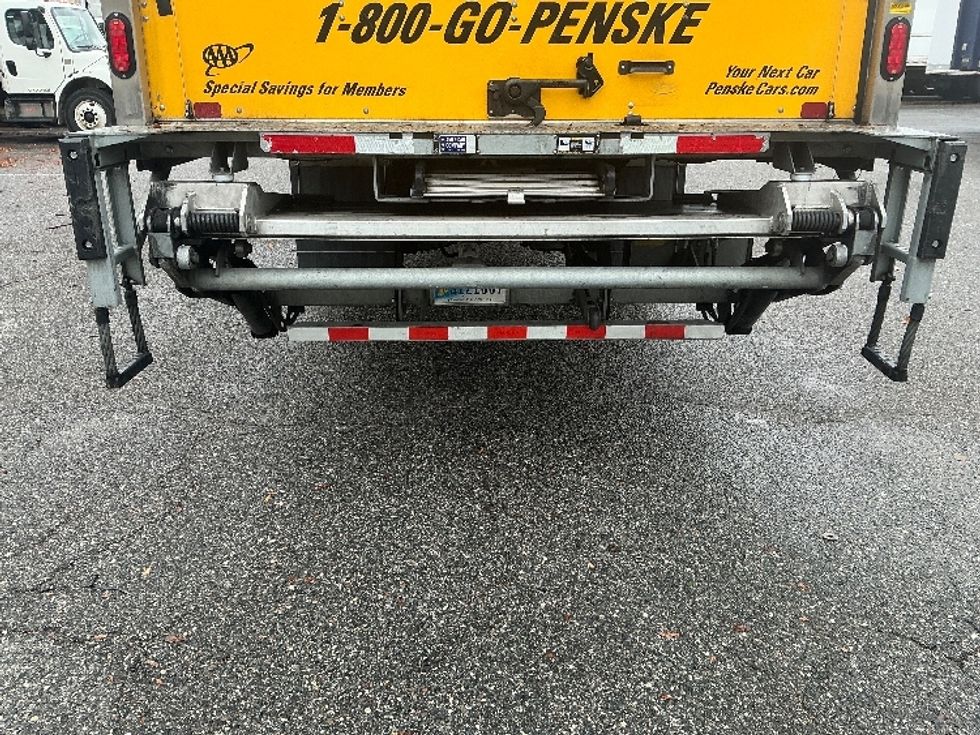 Medium Duty Box Truck-Light and Medium Duty Trucks-International-2022-MV607-Medley-FL-120,220\n\t\tmiles-$ 64,250 - Image 25