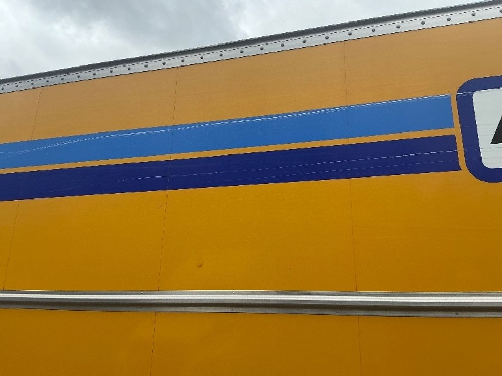 Medium Duty Box Truck-Light and Medium Duty Trucks-International-2022-MV607-Medley-FL-120,220\n\t\tmiles-$ 64,250 - Image 27