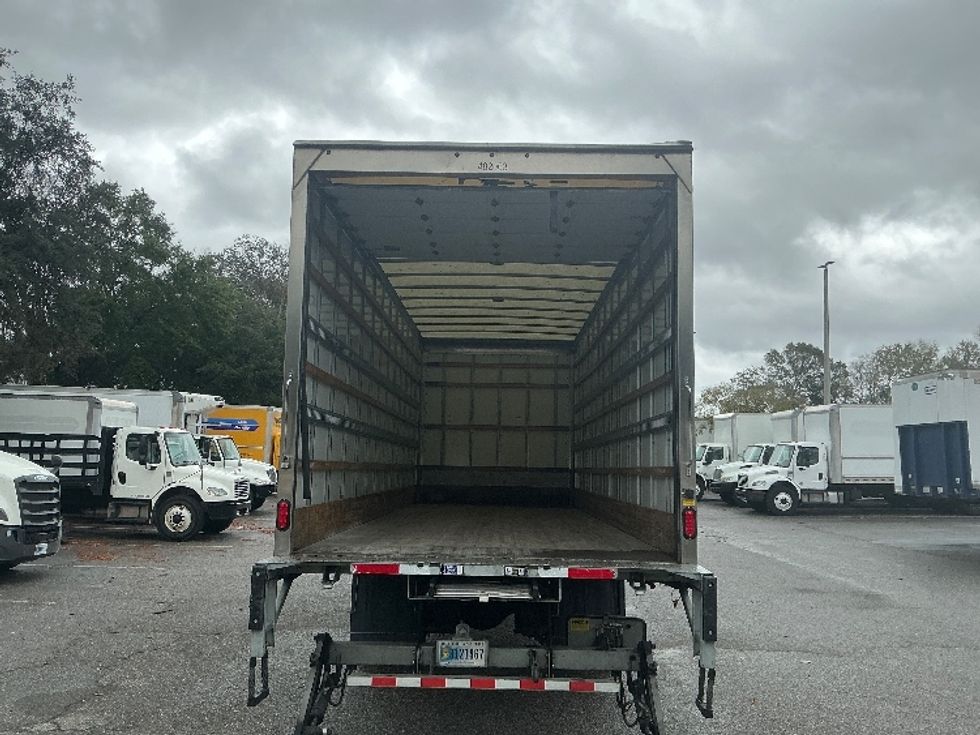 Medium Duty Box Truck-Light and Medium Duty Trucks-International-2022-MV607-Medley-FL-120,220\n\t\tmiles-$ 64,250 - Image 8