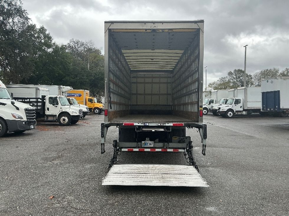Medium Duty Box Truck-Light and Medium Duty Trucks-International-2022-MV607-Medley-FL-120,220\n\t\tmiles-$ 64,250 - Image 9