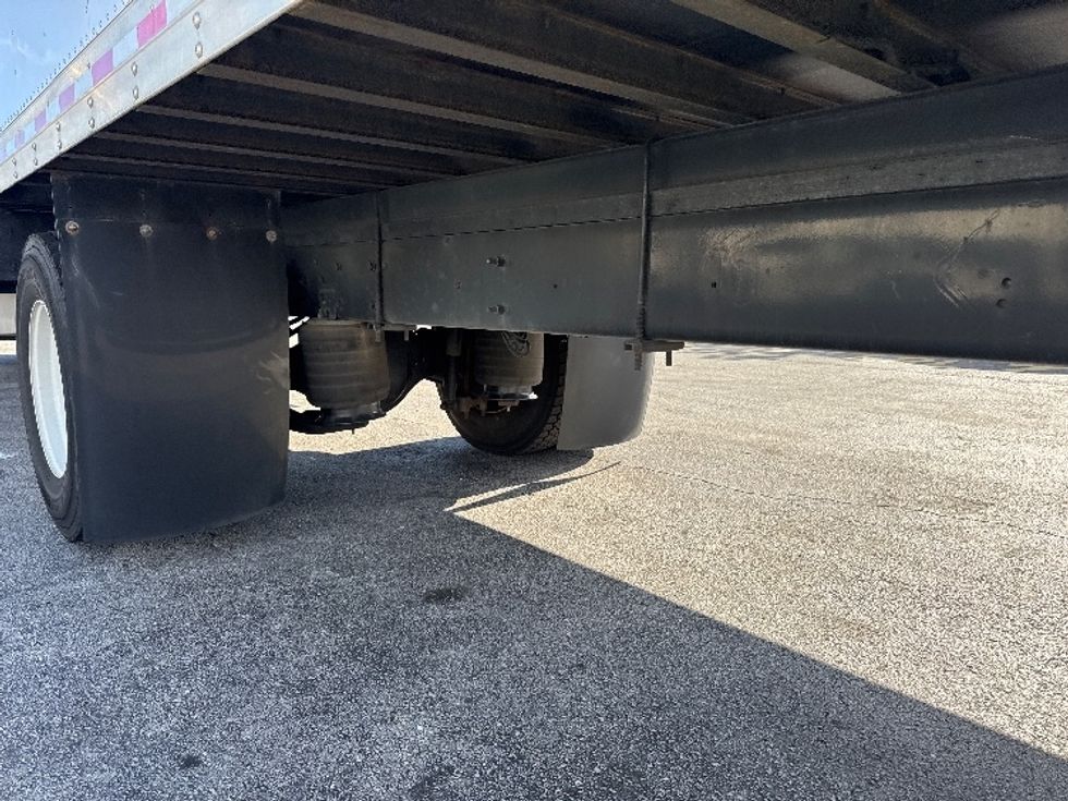 Medium Duty Box Truck-Light and Medium Duty Trucks-International-2022-MV607-Medley-FL-129,422\n\t\tmiles-$ 69,000 - Image 28