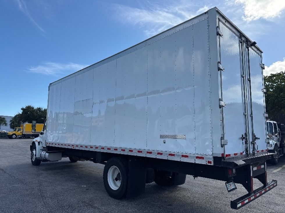 Medium Duty Box Truck-Light and Medium Duty Trucks-International-2022-MV607-Medley-FL-129,422\n\t\tmiles-$ 69,000 - Image 6