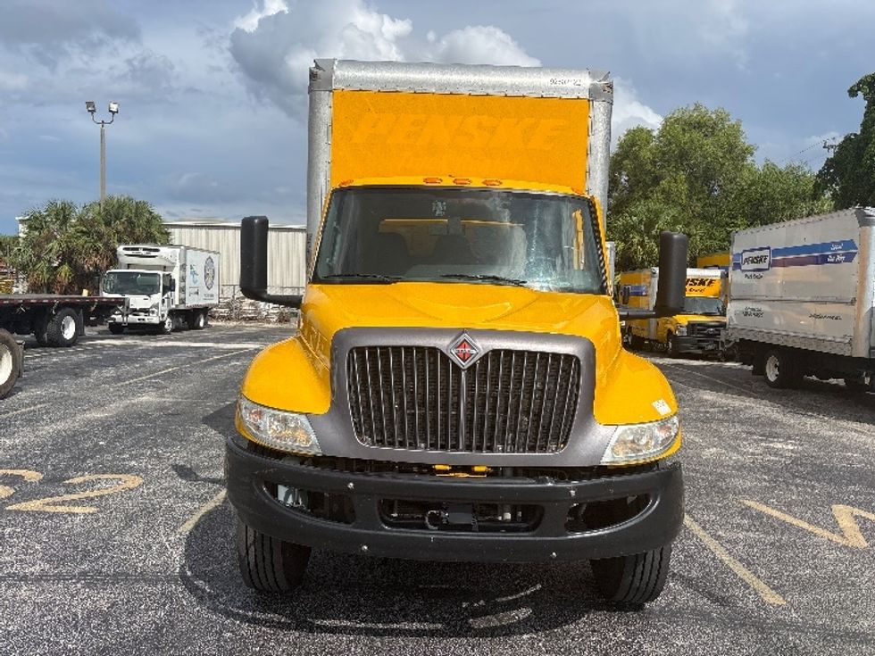 Medium Duty Box Truck-Light and Medium Duty Trucks-International-2022-MV607-Medley-FL-244,554\n\t\tmiles-$ 36,750 - Image 2