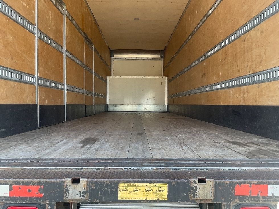 Medium Duty Box Truck-Light and Medium Duty Trucks-International-2022-MV607-Memphis-TN-147,821\n\t\tmiles-$ 75,500 - Image 10