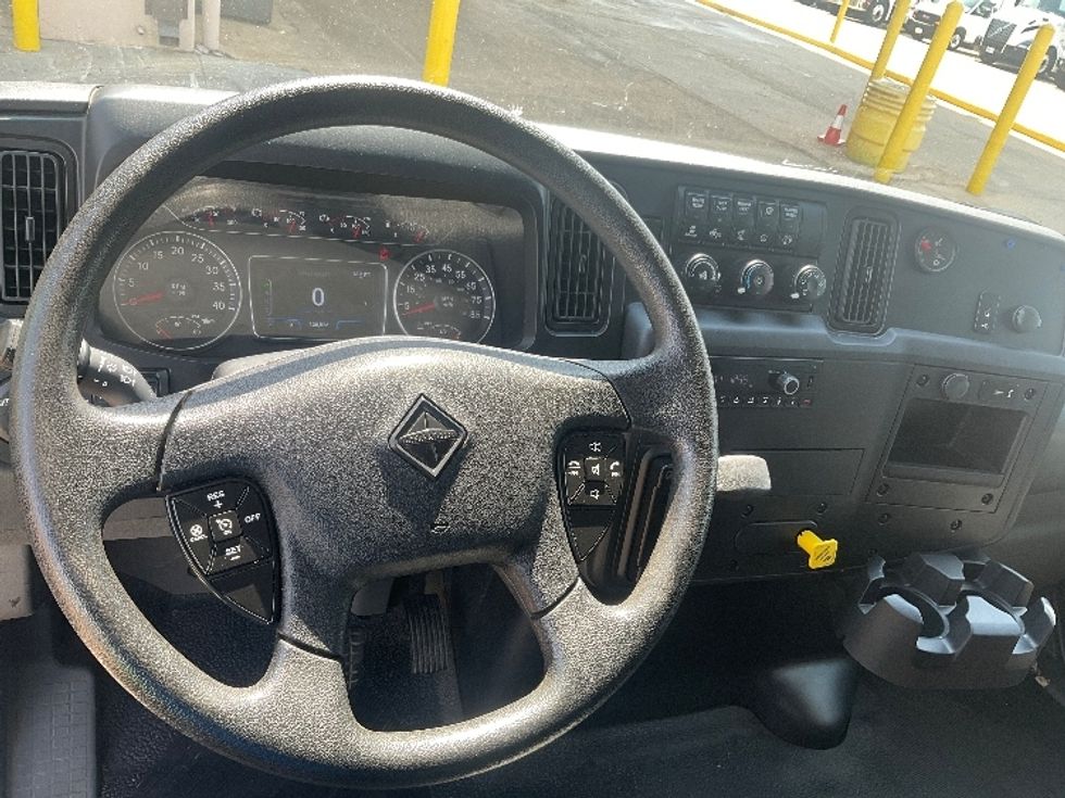 Medium Duty Box Truck-Light and Medium Duty Trucks-International-2022-MV607-Memphis-TN-147,821\n\t\tmiles-$ 75,500 - Image 18