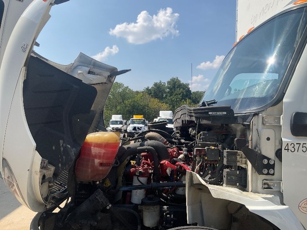 Medium Duty Box Truck-Light and Medium Duty Trucks-International-2022-MV607-Memphis-TN-147,821\n\t\tmiles-$ 75,500 - Image 24