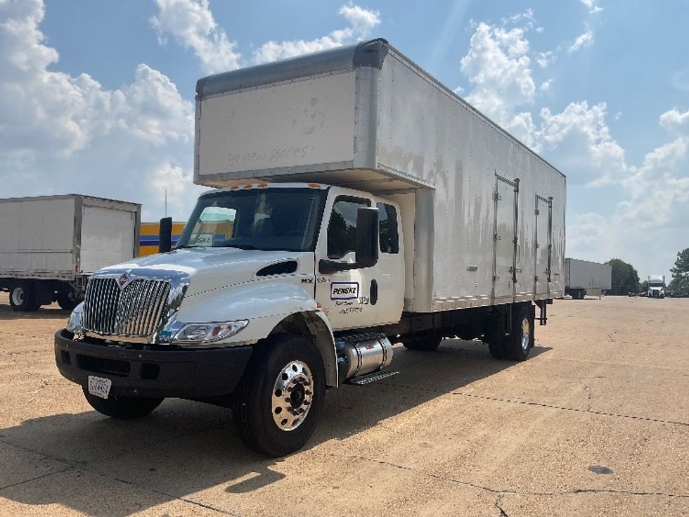Medium Duty Box Truck-Light and Medium Duty Trucks-International-2022-MV607-Memphis-TN-147,821\n\t\tmiles-$ 75,500 - Image 3