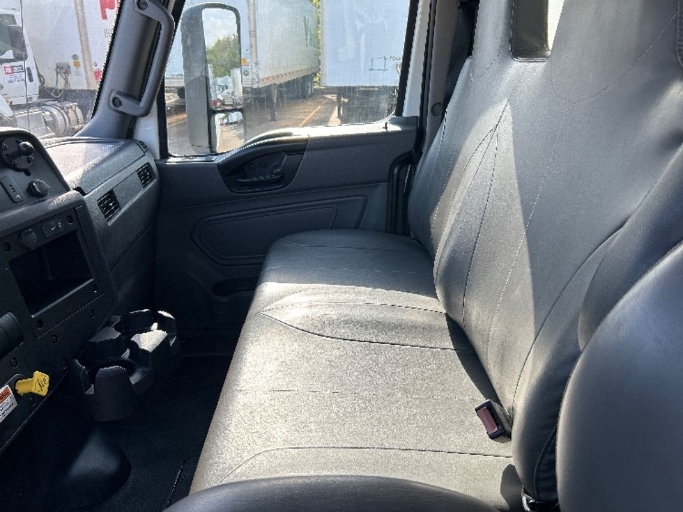 Medium Duty Box Truck-Light and Medium Duty Trucks-International-2022-MV607-Memphis-TN-149,787\n\t\tmiles-$ 65,250 - Image 19