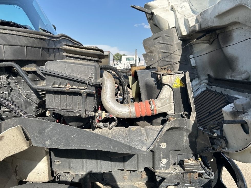 Medium Duty Box Truck-Light and Medium Duty Trucks-International-2022-MV607-Memphis-TN-149,787\n\t\tmiles-$ 65,250 - Image 23