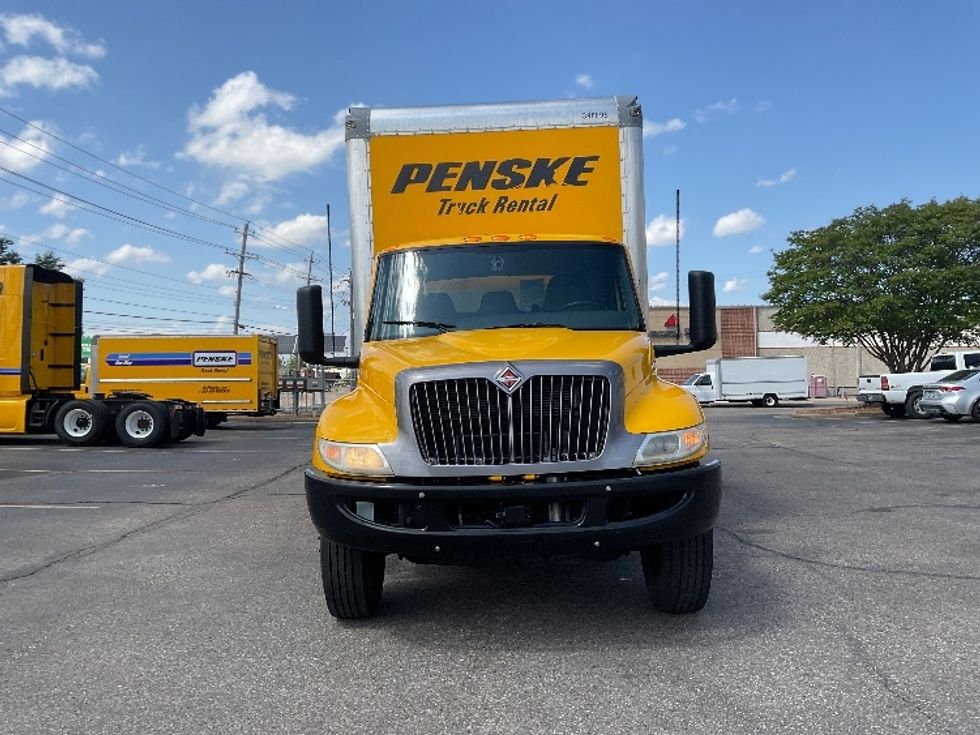 Medium Duty Box Truck-Light and Medium Duty Trucks-International-2022-MV607-Memphis-TN-229,122\n\t\tmiles-$ 46,750 - Image 2