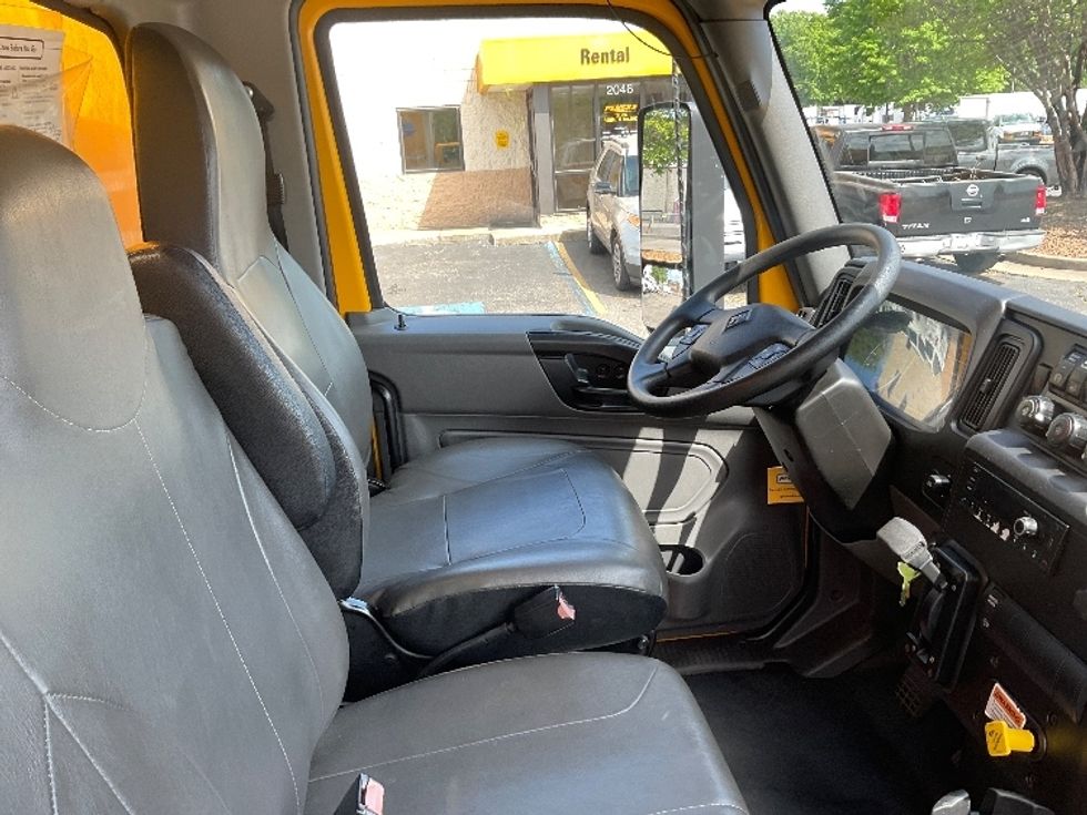 Medium Duty Box Truck-Light and Medium Duty Trucks-International-2022-MV607-Memphis-TN-229,122\n\t\tmiles-$ 46,750 - Image 21