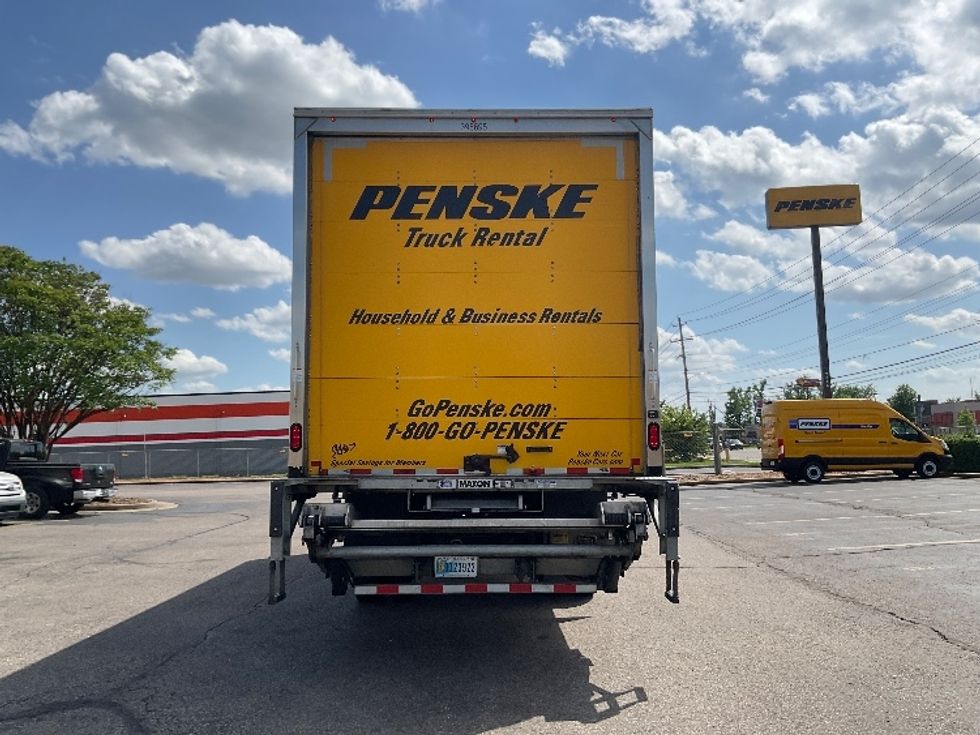 Medium Duty Box Truck-Light and Medium Duty Trucks-International-2022-MV607-Memphis-TN-229,122\n\t\tmiles-$ 46,750 - Image 7