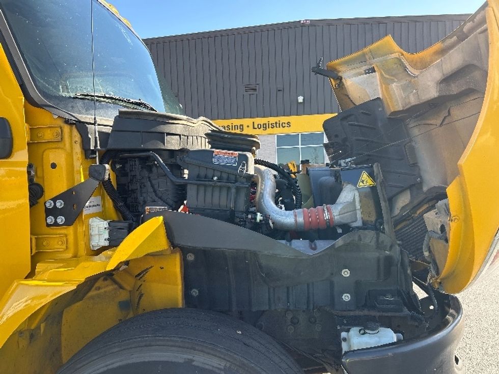 Medium Duty Box Truck-Light and Medium Duty Trucks-International-2022-MV607-Memphis-TN-246,643\n\t\tmiles-$ 41,000 - Image 24