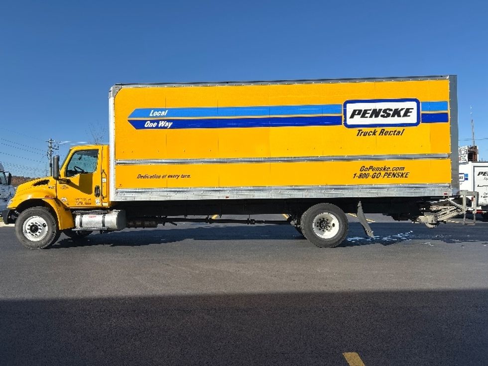 Medium Duty Box Truck-Light and Medium Duty Trucks-International-2022-MV607-Memphis-TN-246,643\n\t\tmiles-$ 41,000 - Image 4