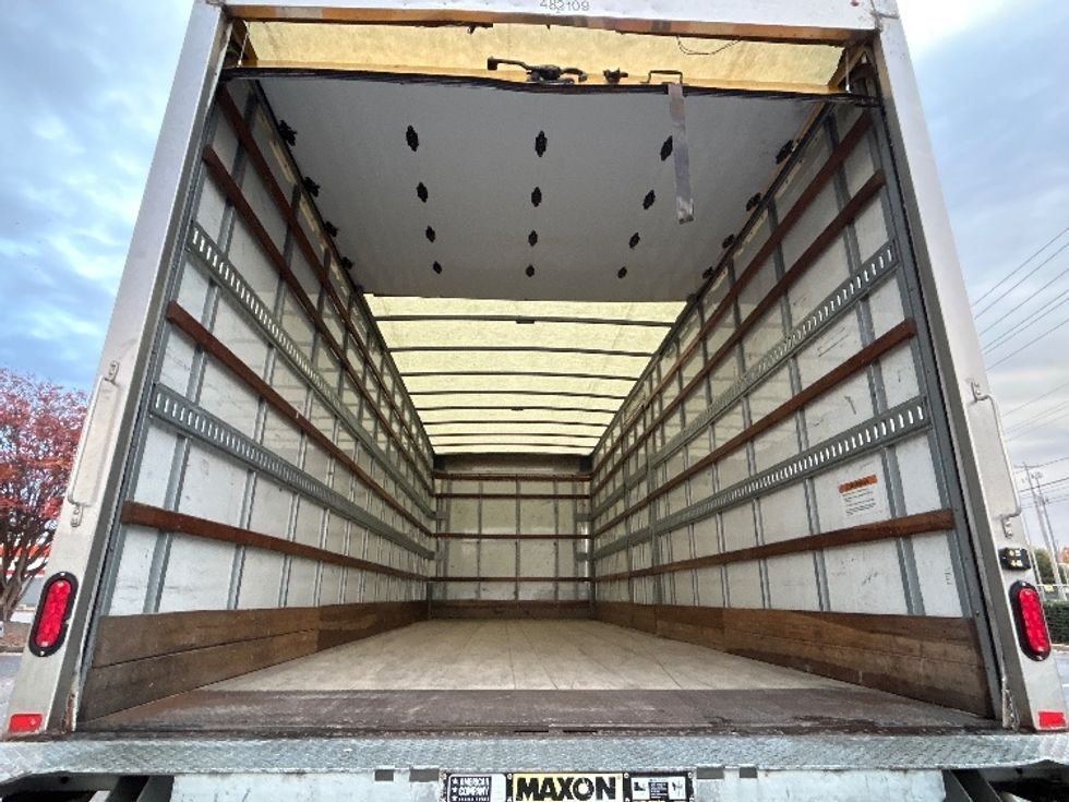 Medium Duty Box Truck-Light and Medium Duty Trucks-International-2022-MV607-Memphis-TN-254,903\n\t\tmiles-$ 36,000 - Image 8