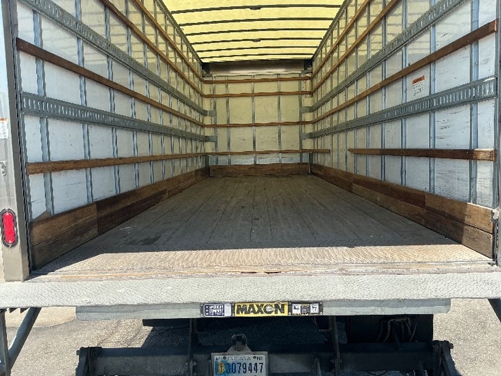 Medium Duty Box Truck-Light and Medium Duty Trucks-International-2022-MV607-Miami-FL-135,477\n\t\tmiles-$ 68,750 - Image 10