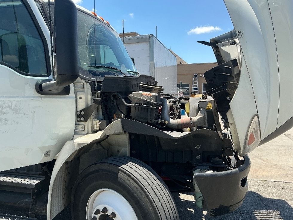 Medium Duty Box Truck-Light and Medium Duty Trucks-International-2022-MV607-Miami-FL-135,477\n\t\tmiles-$ 68,750 - Image 23