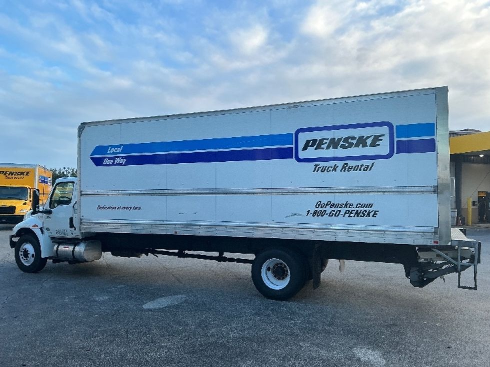 Medium Duty Box Truck-Light and Medium Duty Trucks-International-2022-MV607-Miami-FL-247,762\n\t\tmiles-$ 44,750 - Image 4