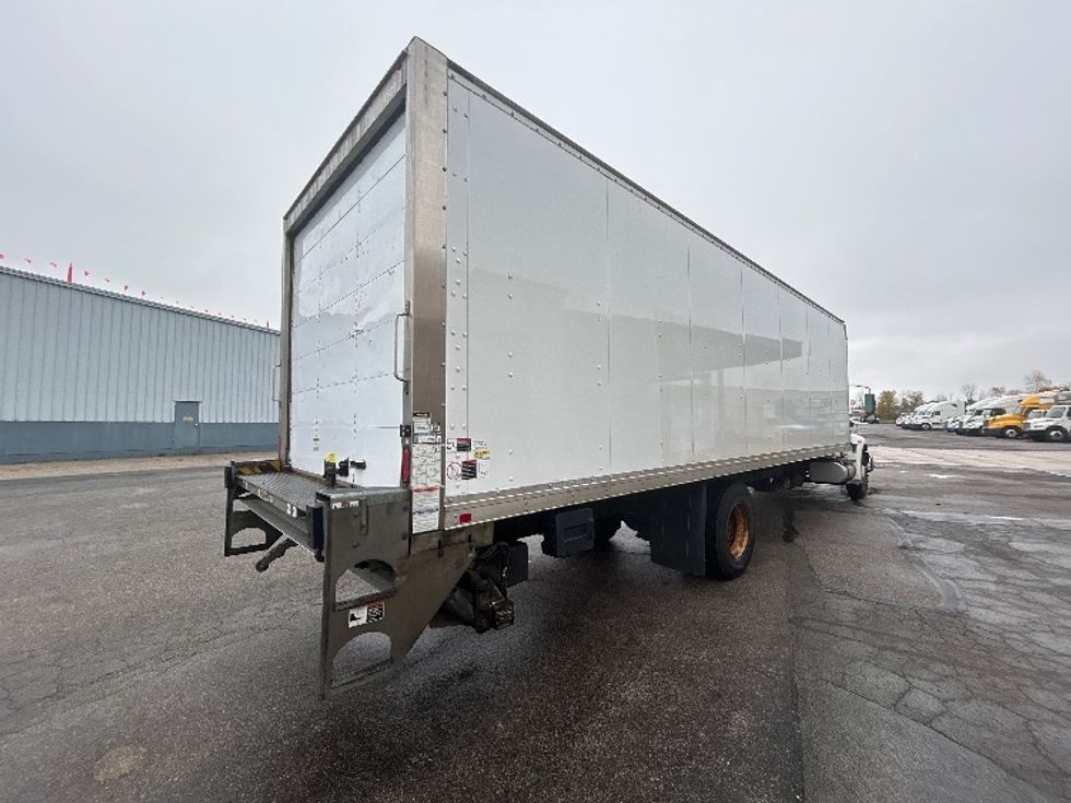 Medium Duty Box Truck-Light and Medium Duty Trucks-International-2022-MV607-Middlefield-OH-190,803\n\t\tmiles-$ 51,250 - Image 13