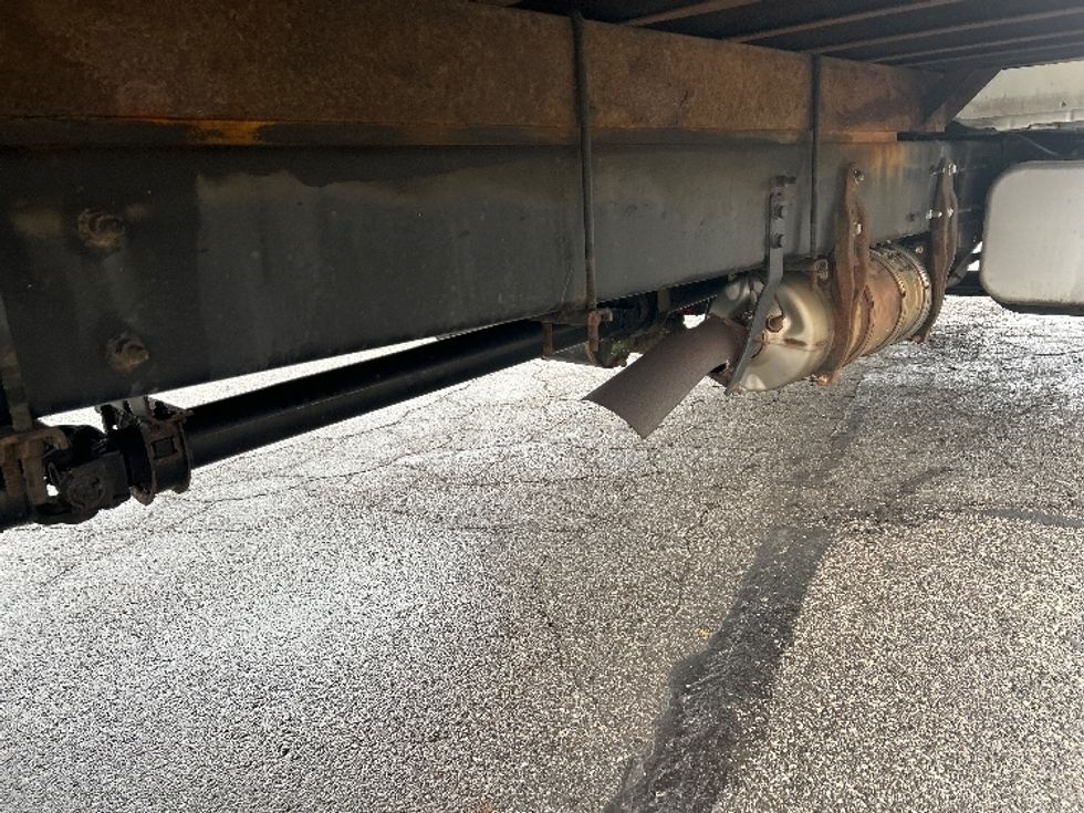 Medium Duty Box Truck-Light and Medium Duty Trucks-International-2022-MV607-Middlefield-OH-190,803\n\t\tmiles-$ 51,250 - Image 14
