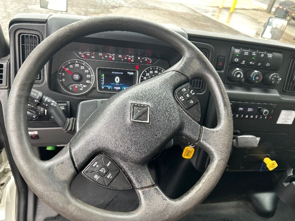 Medium Duty Box Truck-Light and Medium Duty Trucks-International-2022-MV607-Middlefield-OH-190,803\n\t\tmiles-$ 51,250 - Image 18
