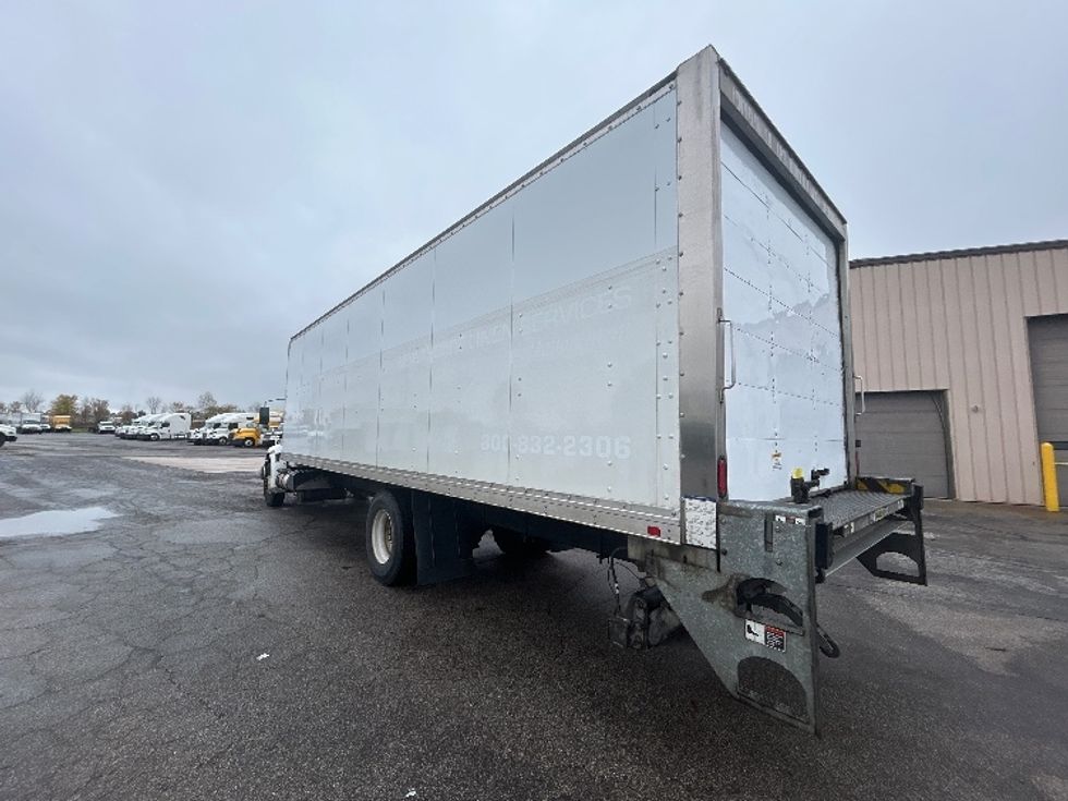 Medium Duty Box Truck-Light and Medium Duty Trucks-International-2022-MV607-Middlefield-OH-190,803\n\t\tmiles-$ 51,250 - Image 6