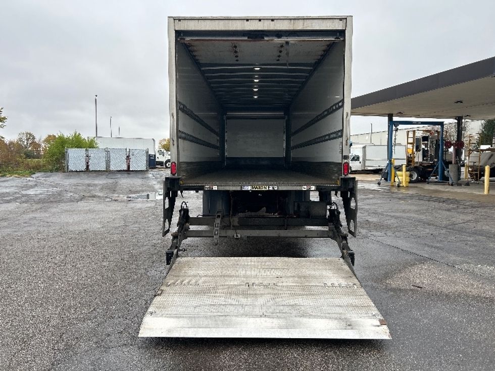 Medium Duty Box Truck-Light and Medium Duty Trucks-International-2022-MV607-Middlefield-OH-190,803\n\t\tmiles-$ 51,250 - Image 9