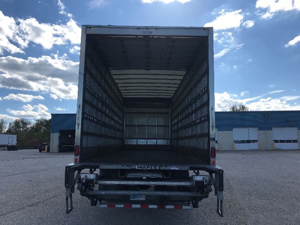 Medium Duty Box Truck-Light and Medium Duty Trucks-International-2022-MV607-Middlefield-OH-220,216\n\t\tmiles-$ 47,750 - Image 8