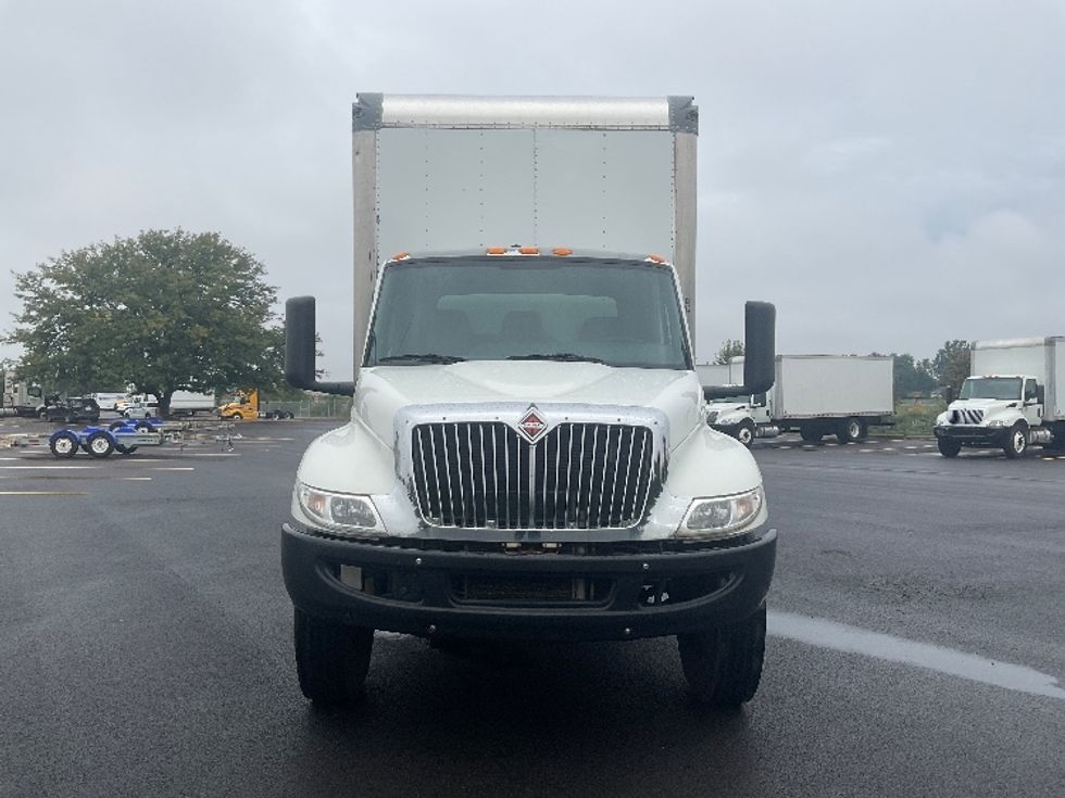 Medium Duty Box Truck-Light and Medium Duty Trucks-International-2022-MV607-Middlefield-OH-279,873\n\t\tmiles-$ 45,000 - Image 2