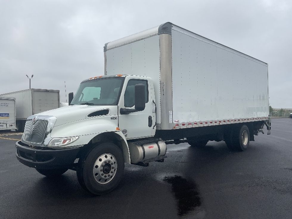 Medium Duty Box Truck-Light and Medium Duty Trucks-International-2022-MV607-Middlefield-OH-279,873\n\t\tmiles-$ 45,000 - Image 3