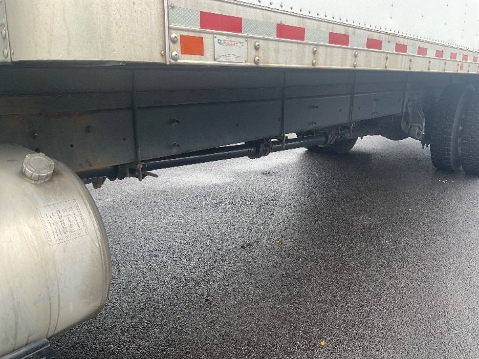 Medium Duty Box Truck-Light and Medium Duty Trucks-International-2022-MV607-Middlefield-OH-279,873\n\t\tmiles-$ 45,000 - Image 5