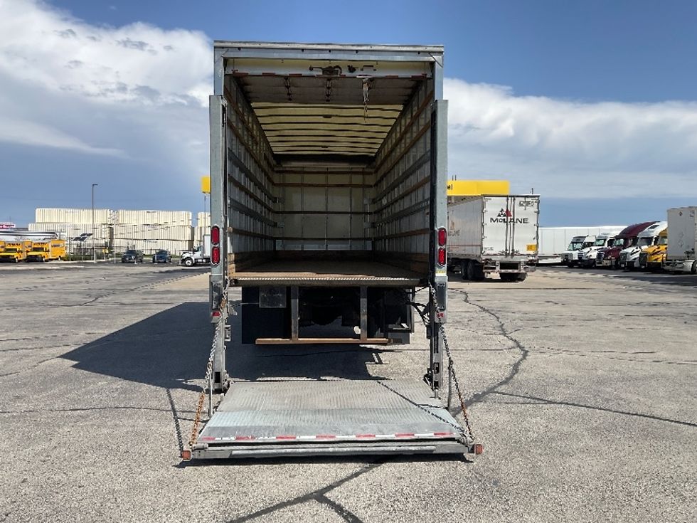 Medium Duty Box Truck-Light and Medium Duty Trucks-International-2022-MV607-Milwaukee-WI-134,240\n\t\tmiles-$ 65,750 - Image 9