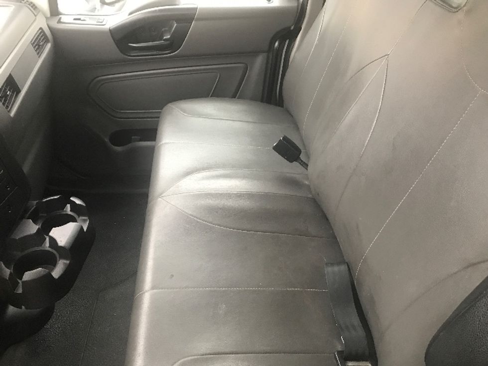 Medium Duty Box Truck-Light and Medium Duty Trucks-International-2022-MV607-Milwaukee-WI-138,504\n\t\tmiles-$ 66,500 - Image 19