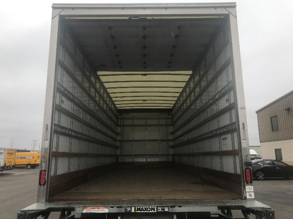 Medium Duty Box Truck-Light and Medium Duty Trucks-International-2022-MV607-Milwaukee-WI-138,504\n\t\tmiles-$ 66,500 - Image 8