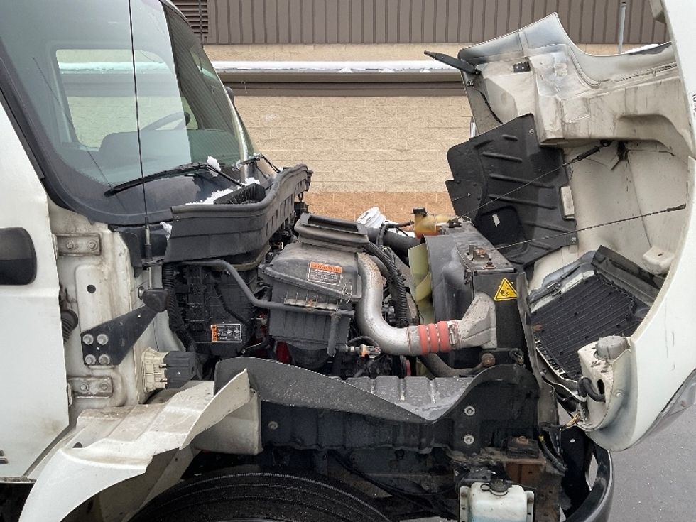 Medium Duty Box Truck-Light and Medium Duty Trucks-International-2022-MV607-Milwaukee-WI-201,866\n\t\tmiles-$ 52,250 - Image 23