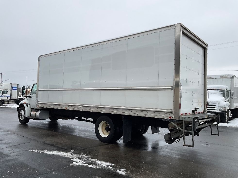 Medium Duty Box Truck-Light and Medium Duty Trucks-International-2022-MV607-Milwaukee-WI-201,866\n\t\tmiles-$ 52,250 - Image 6
