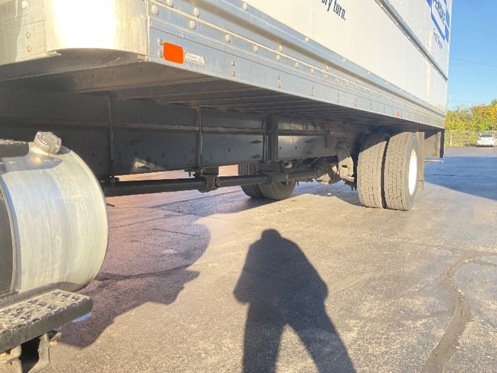 Medium Duty Box Truck-Light and Medium Duty Trucks-International-2022-MV607-Milwaukee-WI-206,565\n\t\tmiles-$ 42,750 - Image 5