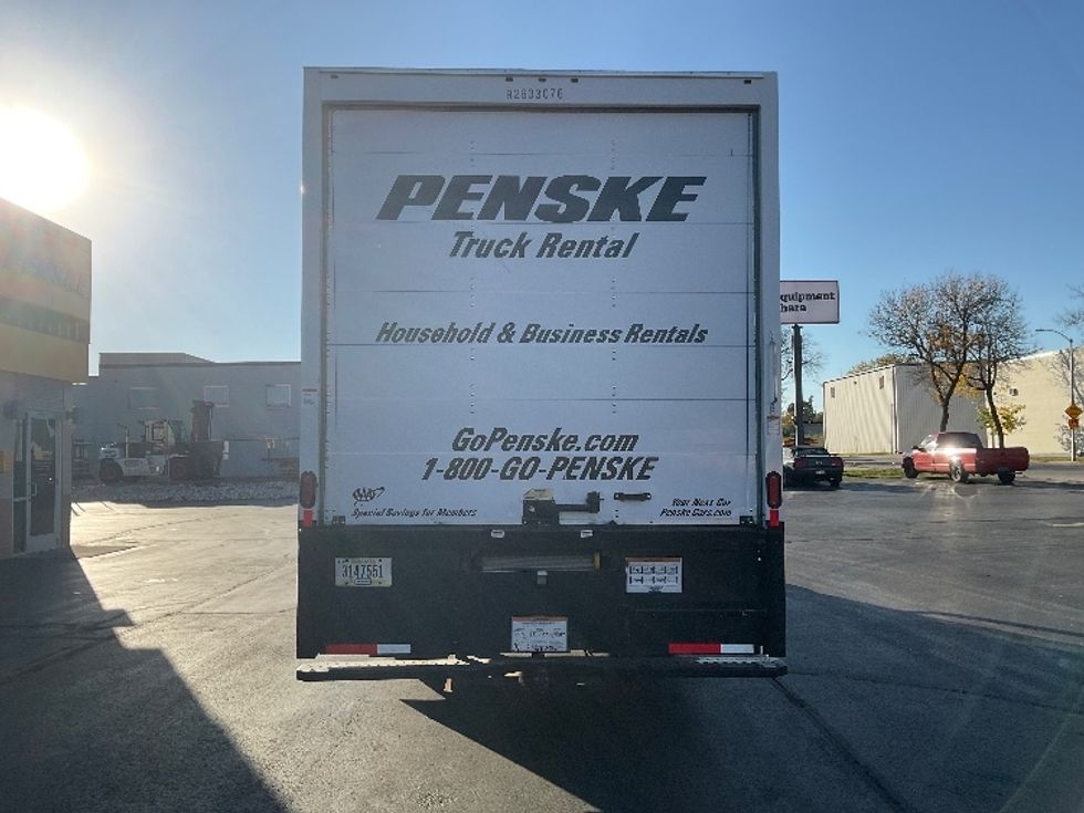 Medium Duty Box Truck-Light and Medium Duty Trucks-International-2022-MV607-Milwaukee-WI-206,565\n\t\tmiles-$ 42,750 - Image 7