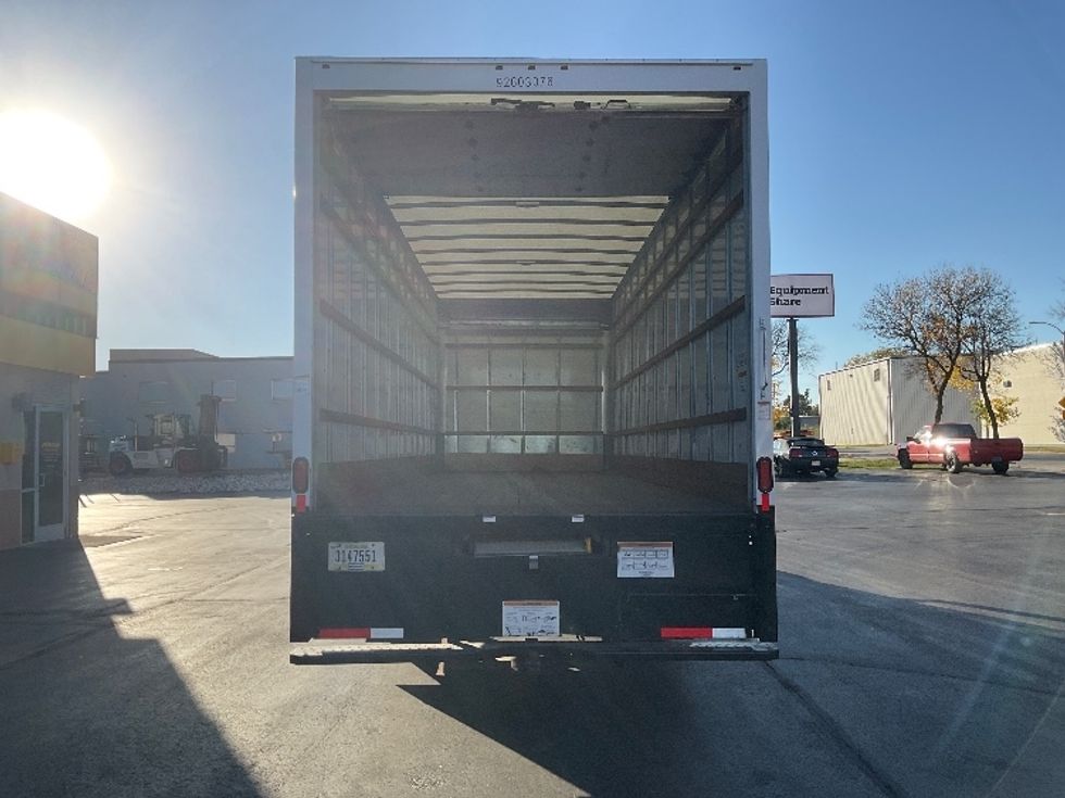 Medium Duty Box Truck-Light and Medium Duty Trucks-International-2022-MV607-Milwaukee-WI-206,565\n\t\tmiles-$ 42,750 - Image 8