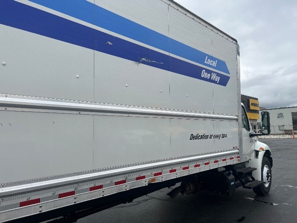 Medium Duty Box Truck-Light and Medium Duty Trucks-International-2022-MV607-Milwaukee-WI-215,699\n\t\tmiles-$ 41,250 - Image 25
