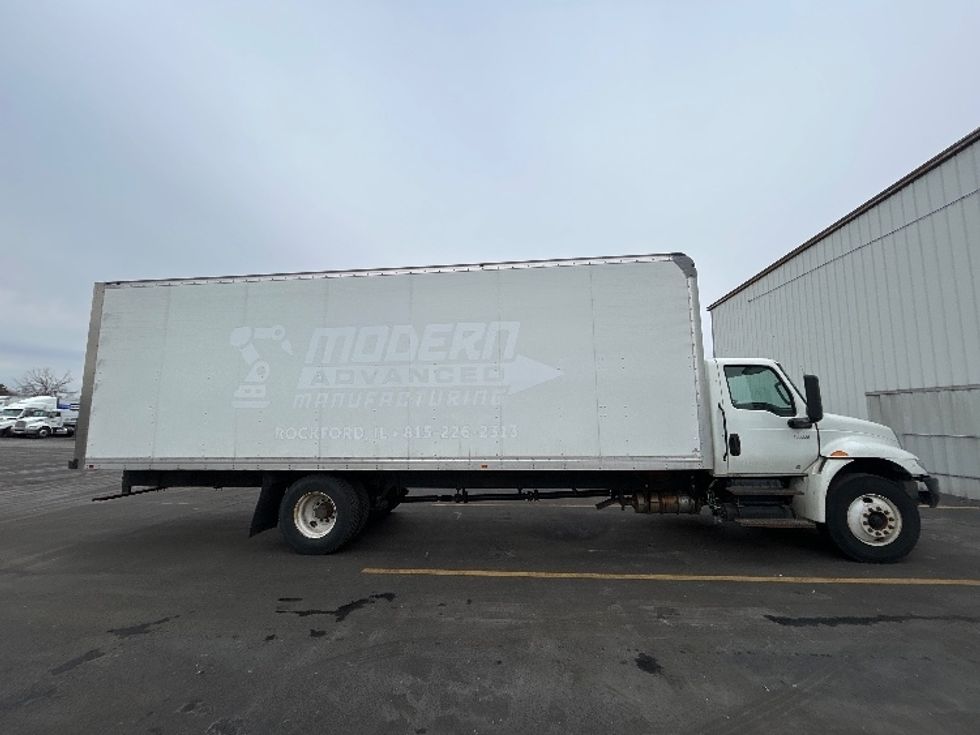 Medium Duty Box Truck-Light and Medium Duty Trucks-International-2022-MV607-Milwaukee-WI-230,036\n\t\tmiles-$ 41,750 - Image 15