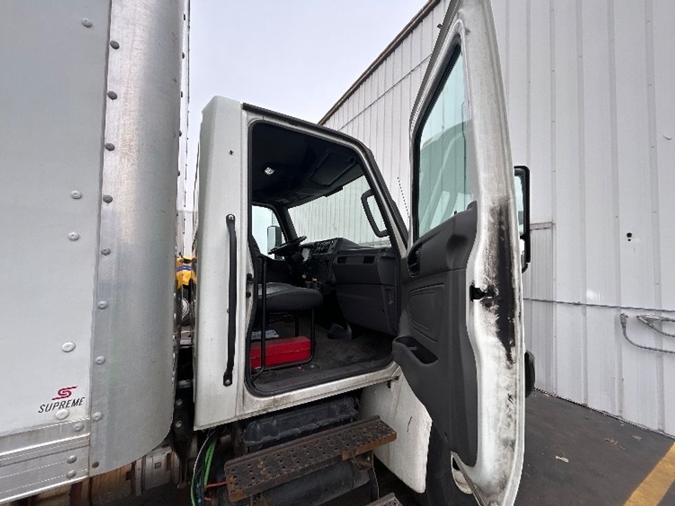 Medium Duty Box Truck-Light and Medium Duty Trucks-International-2022-MV607-Milwaukee-WI-230,036\n\t\tmiles-$ 41,750 - Image 20