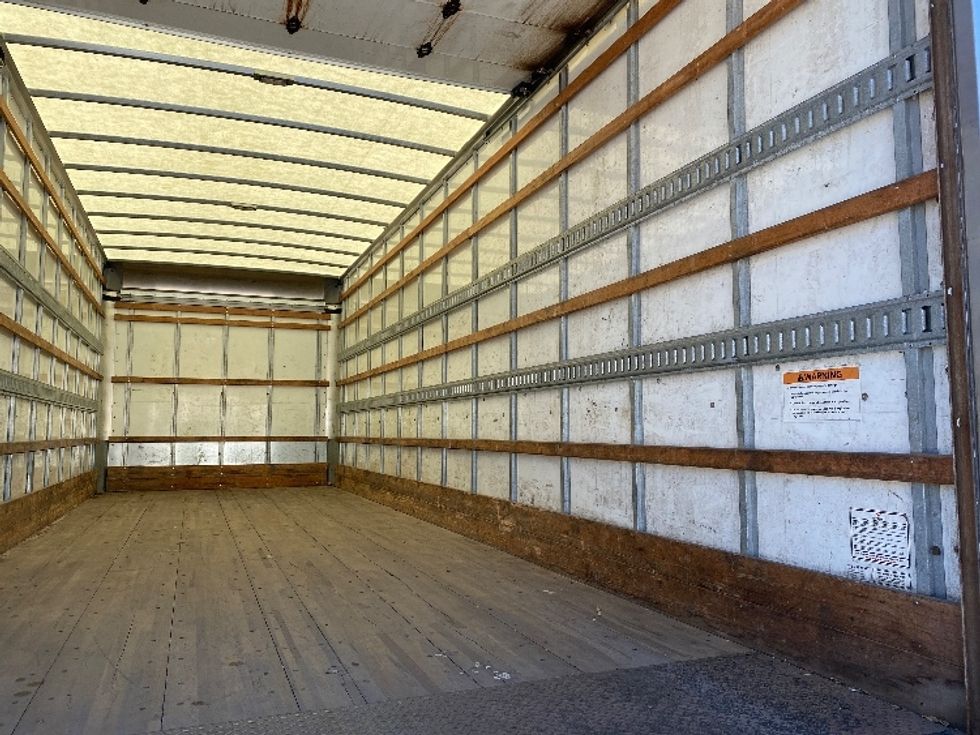 Medium Duty Box Truck-Light and Medium Duty Trucks-International-2022-MV607-Minoa-NY-206,318\n\t\tmiles-$ 46,000 - Image 12