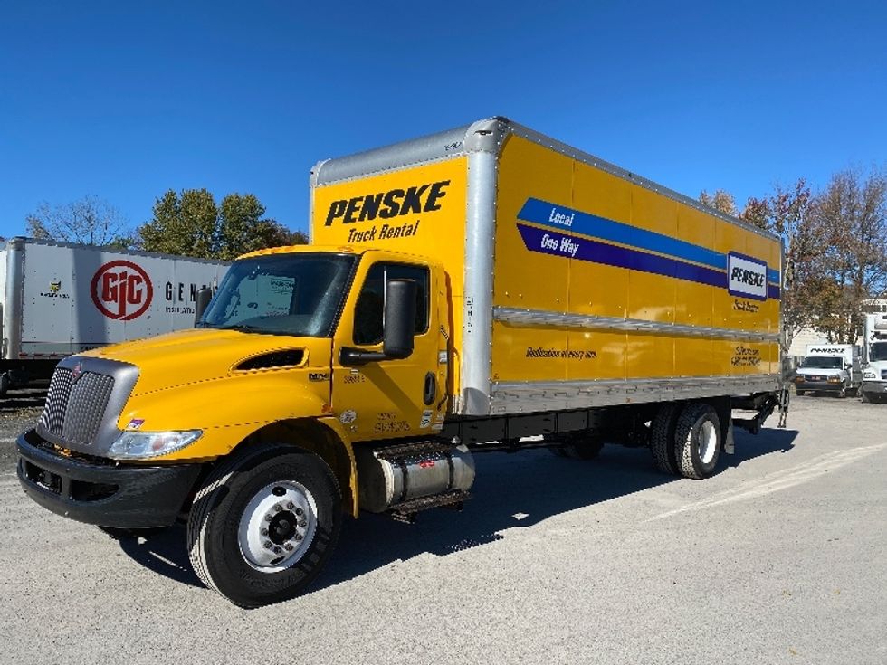 Medium Duty Box Truck-Light and Medium Duty Trucks-International-2022-MV607-Minoa-NY-206,318\n\t\tmiles-$ 46,000 - Image 3