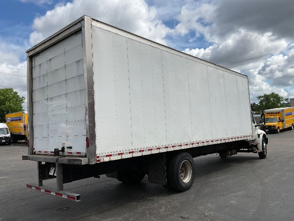 Medium Duty Box Truck-Light and Medium Duty Trucks-International-2022-MV607-Mississauga-ON-177,792\n\t\tkm-$ 79,250 - Image 12