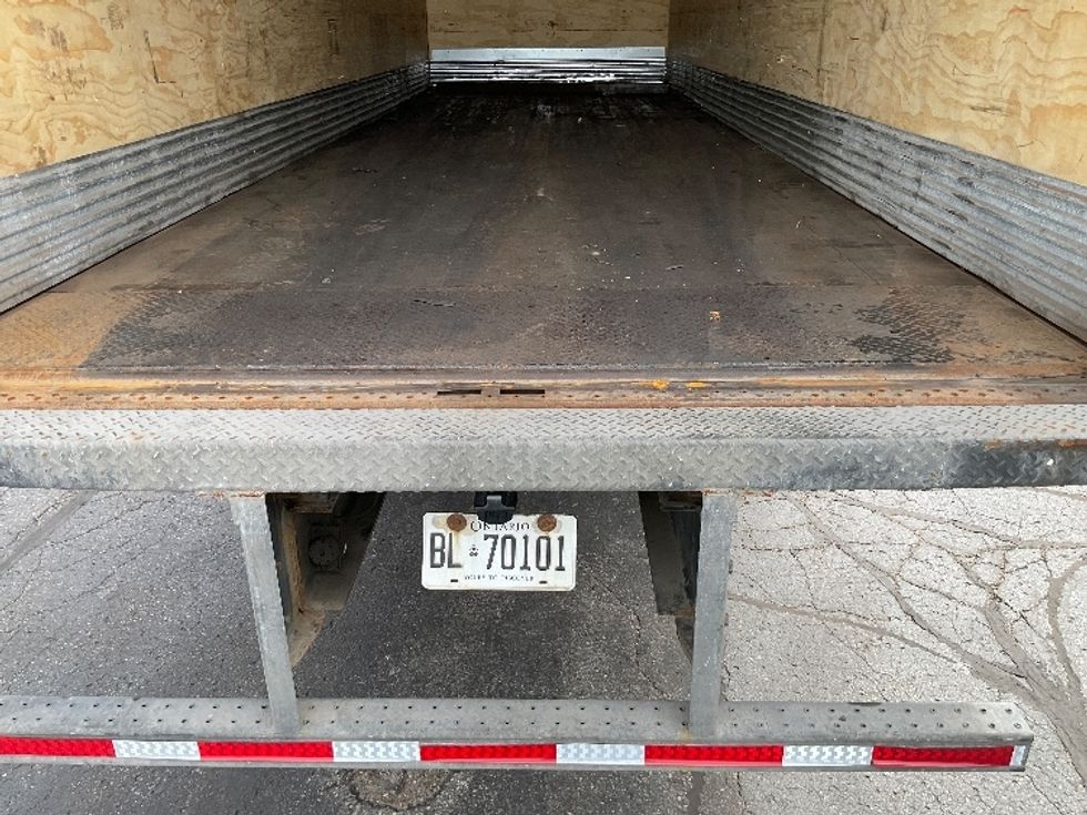 Medium Duty Box Truck-Light and Medium Duty Trucks-International-2022-MV607-Mississauga-ON-177,792\n\t\tkm-$ 79,250 - Image 9